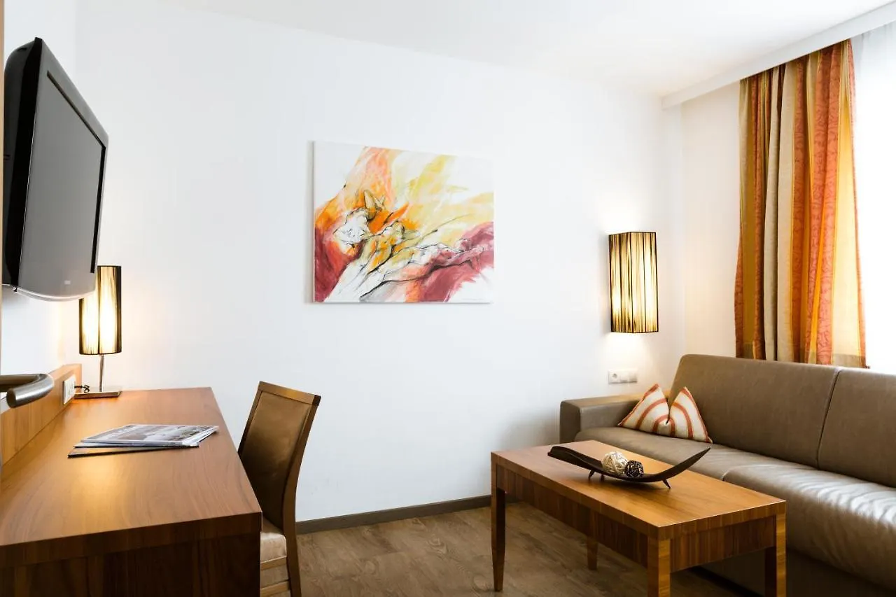Hotel Kapeller Innsbruck 3*,